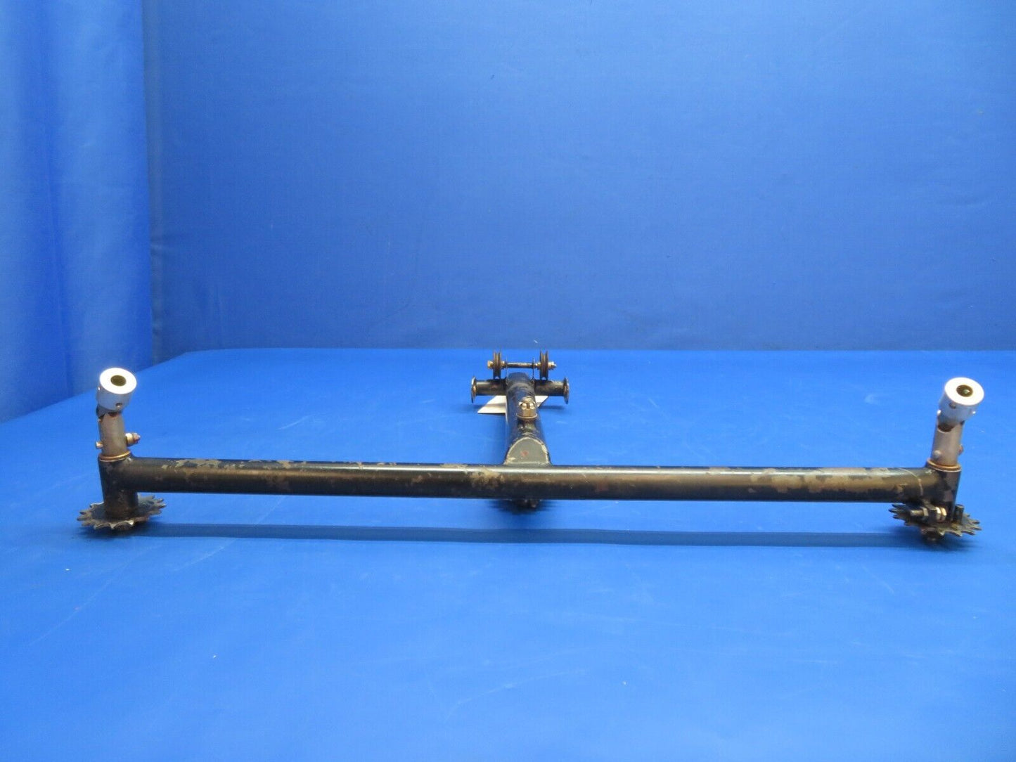 Piper PA-34-200T Seneca II Control Column Assy Tee Bar P/N 62703-34 (0223-941)