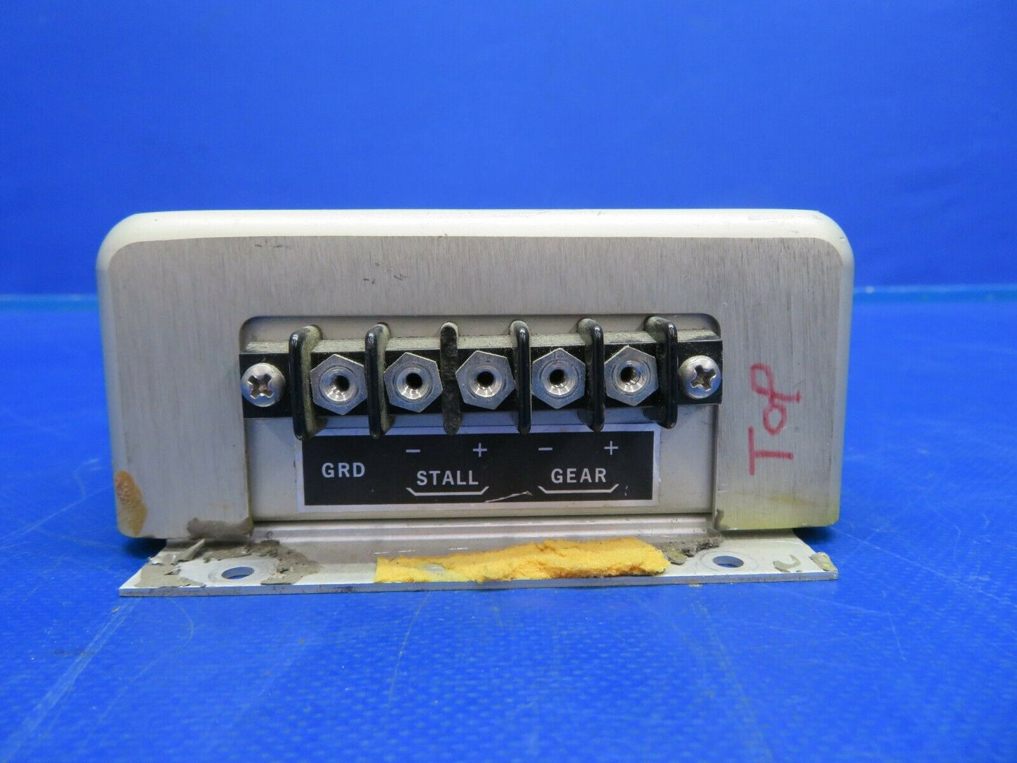 Safe Flight Dual Stall / Gear Warning Unit 28V P/N 284 Core (0720-566)