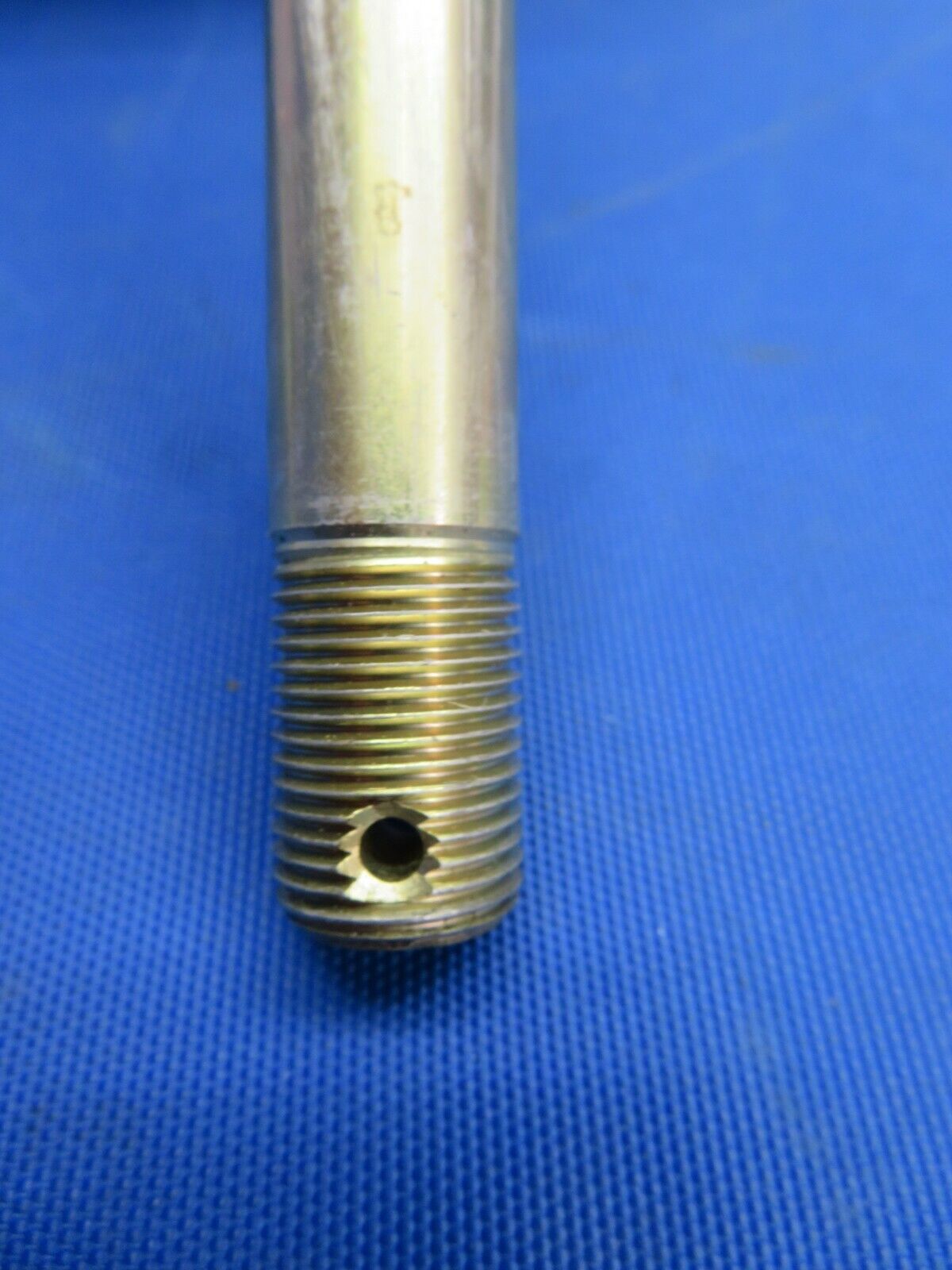 Beechcraft 90, 99, 100, 200, 1900 Bolt Nose Gear 90-820011-1 NOS (1120-12)