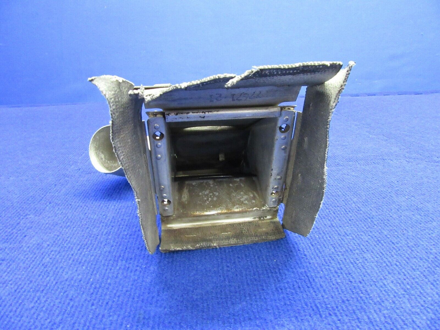 Piper PA-38-112 Tomahawk Carburetor Airbox P/N 77671-002 (1221-385)