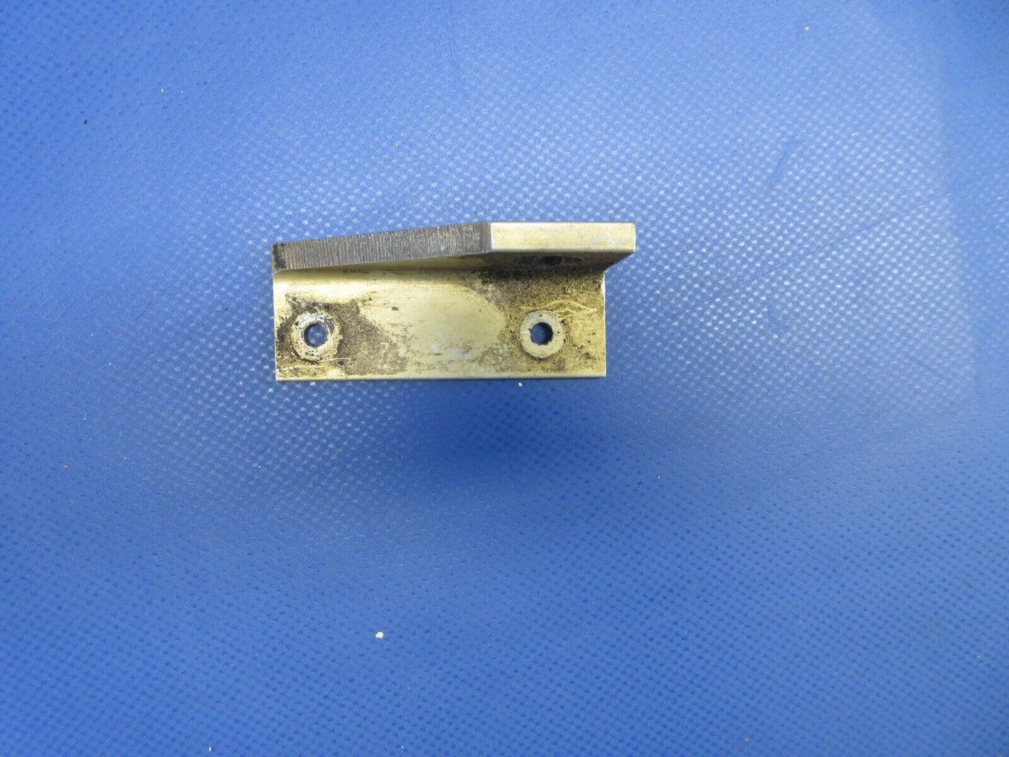 Mooney M20 / M20J Flap Control Hinge Assy P/N 750098-001 (0224-715)
