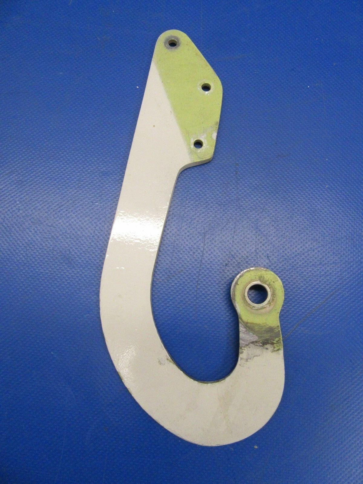 Beech Baron 58P Hinge AFT Nose Baggage Door P/N 002-410055-43 (0618-197)