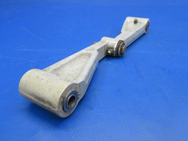 Cessna 310, 401, 402, 414, 421 Torque Link Nose Gear P/N 0841005-3 (0516-264)