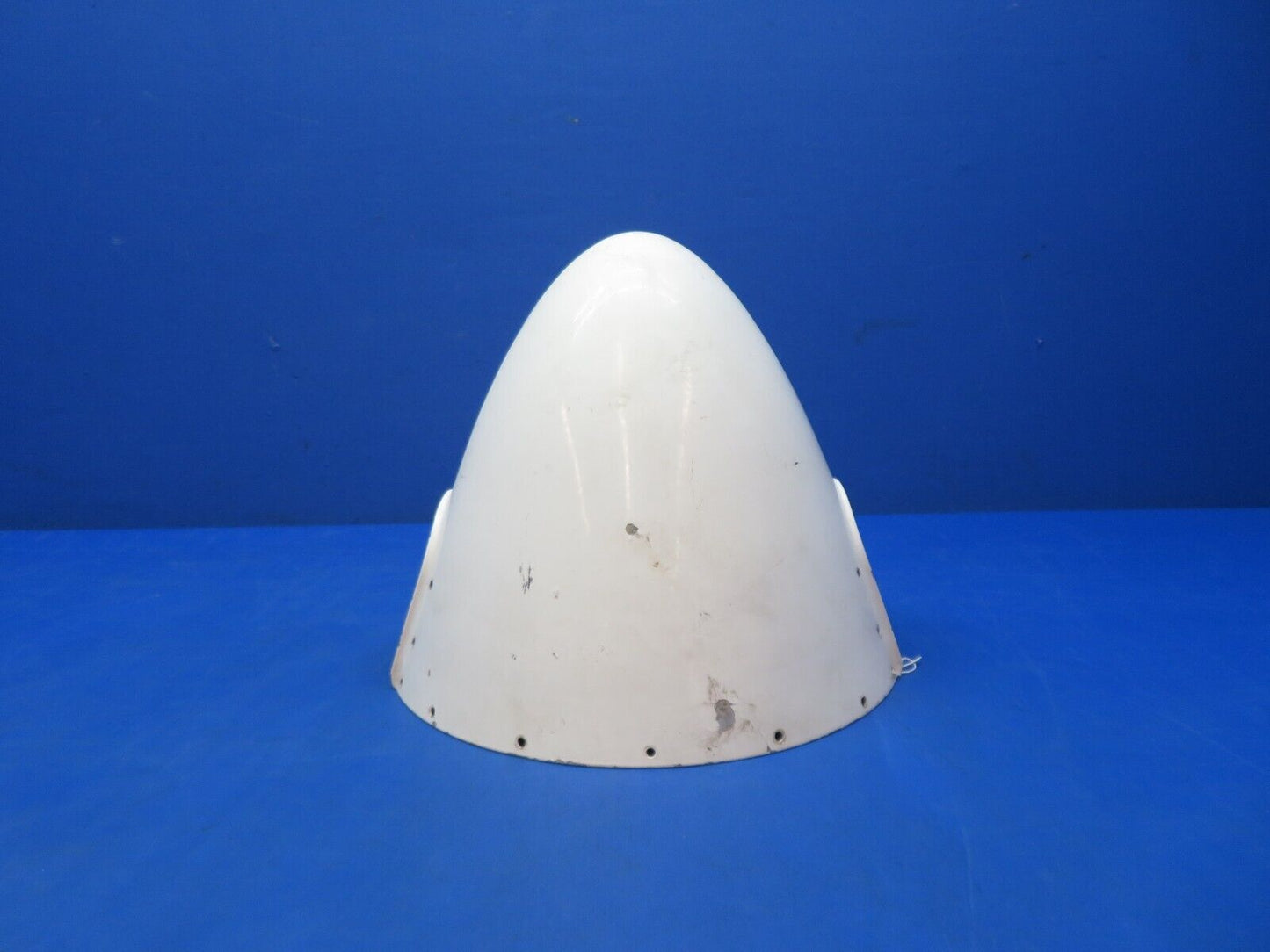 Beech Bonanza Spinner Dome  P/N 35-960010-14 (1023-951)