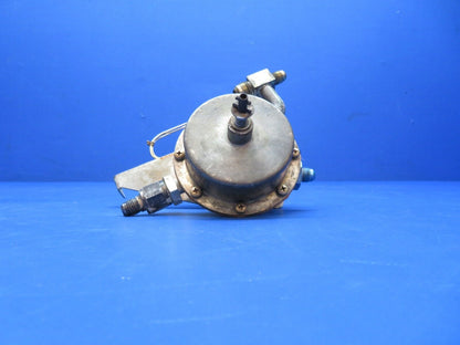 Cessna 310 / 310Q Airborne Fuel Valve P/N 1H13-13 (0923-334)