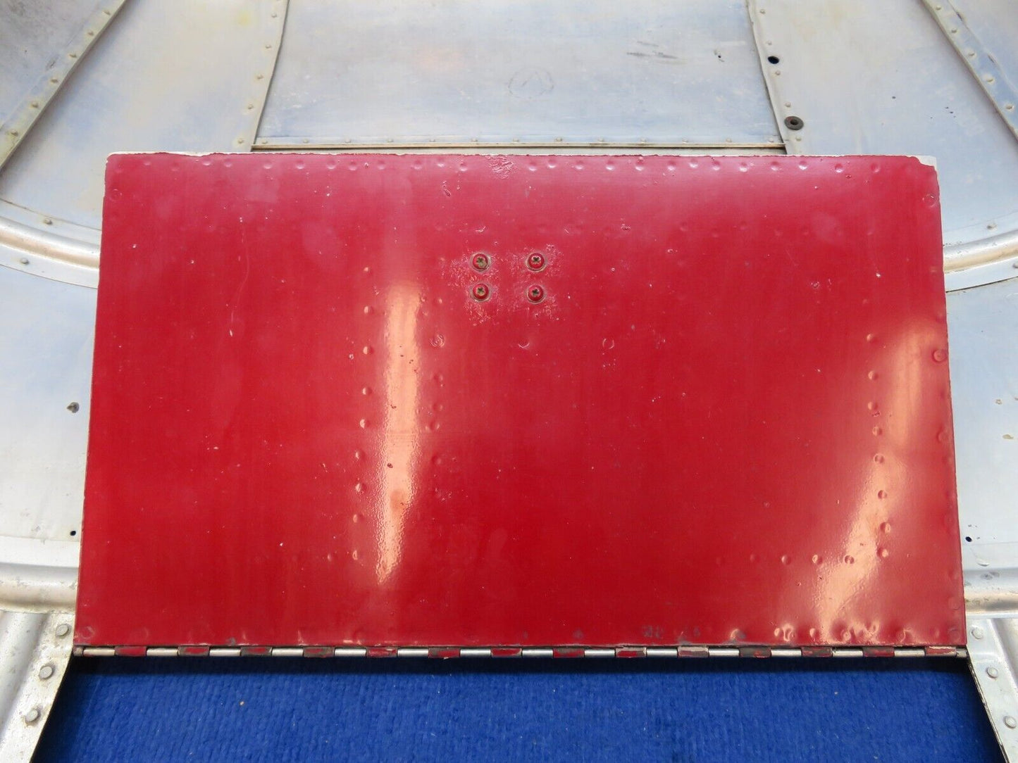Beech 95-B55 Baron LH Engine Cowling Assy P/N 96-910011-626 (0123-02)