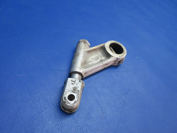 Cessna 401 Adjusting Bellcrank Nose Gear P/N 0842104-2 (0523-423)