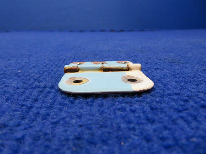 Cessna 150 / 150F Cabin Door Hinge Middle P/N 0411579-9 (0822-554)