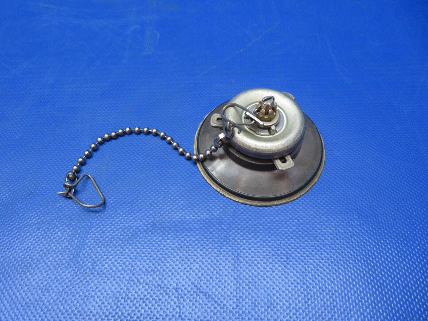 Cessna 401 / 401A Shaw Aero Fuel Cap Assy P/N 99321 (0124-143)