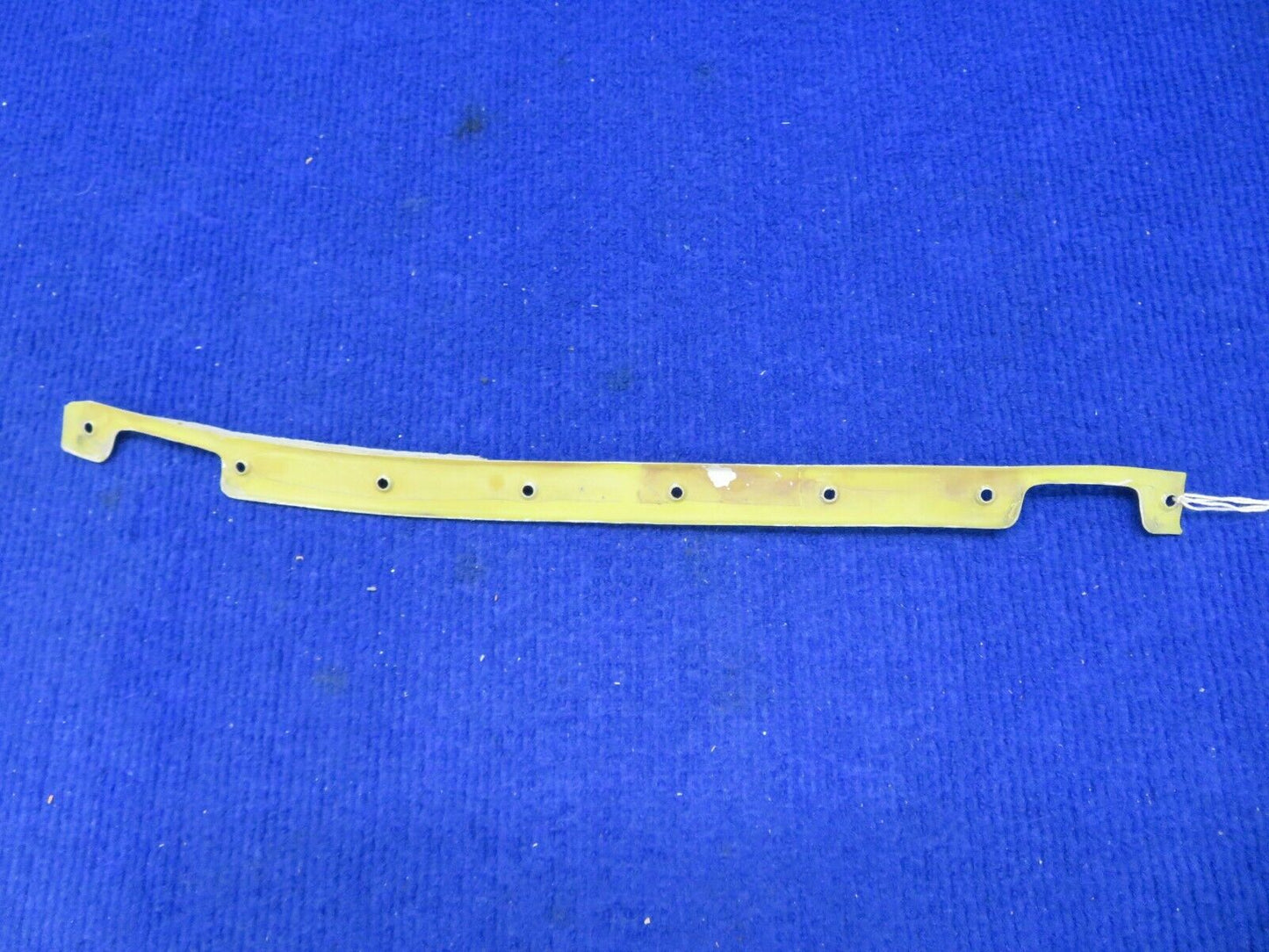 Beech 58 Baron Strip Retainer Cabin P/N 50-534033-179 (0422-334)