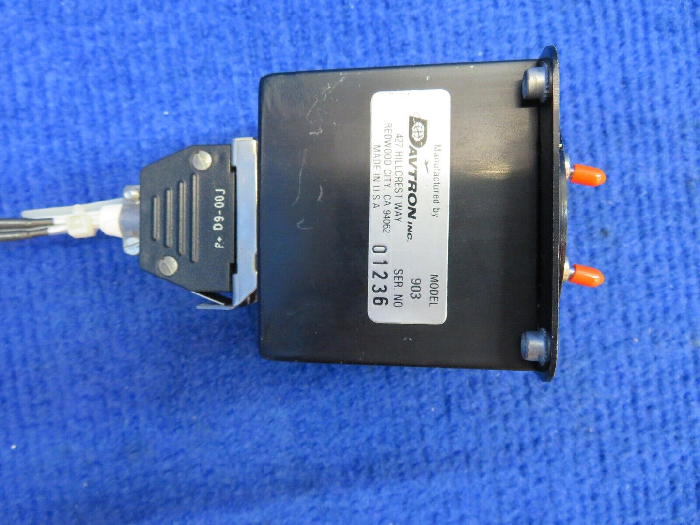Beech C-35 Bonanza Davtron DVOR Indicator w/ Connector P/N 903 (0822-596)