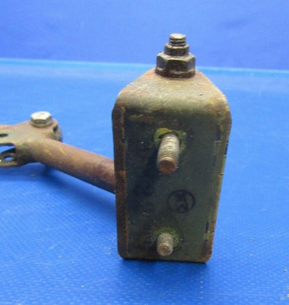 Mooney M20C Tube & Walking Beam Main Gear Retract 560031-000, 5242 (1018-253)