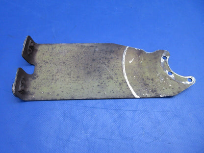 Piper PA-28-236 Dakota RH Wheel Fairing Bracket P/N 37880-03 (0623-260)
