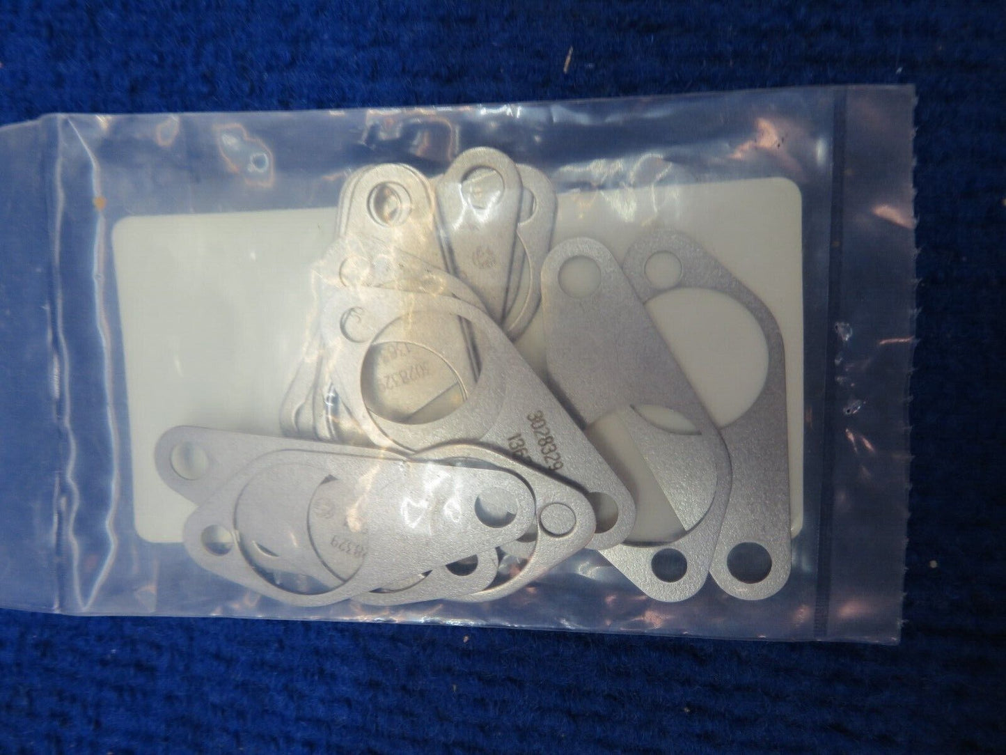 Gasket Fuel Nozzle P/N 3028329 LOT OF 14 NOS (0622-386)