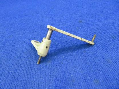 Cessna 310 Crank Assembly RH Door Actuator P/N 5045001-202 (0422-434)