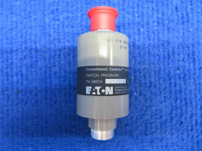 Consolidated Controls Cabin Pressure Switch P/N 45AS48008-011 NOS (0622-691)
