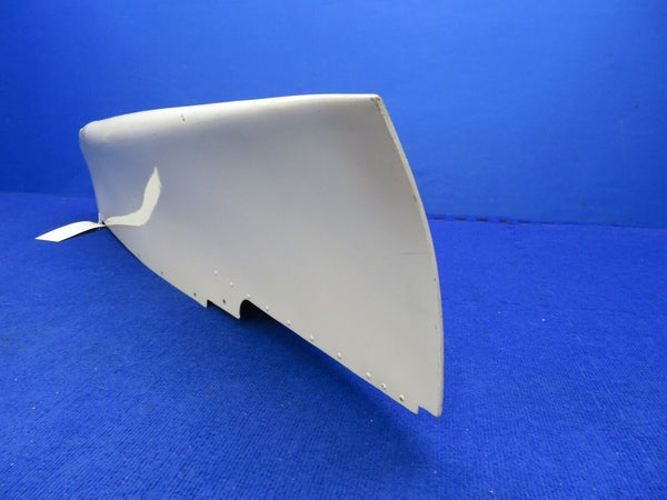 Cessna 210 Wing Tip LH P/N 1221111-203 (0322-385)