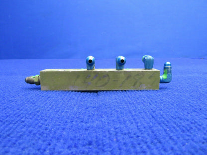 Piper PA-28R-201T LH Hydraulic Manifold P/N 67520-00 (0222-664)