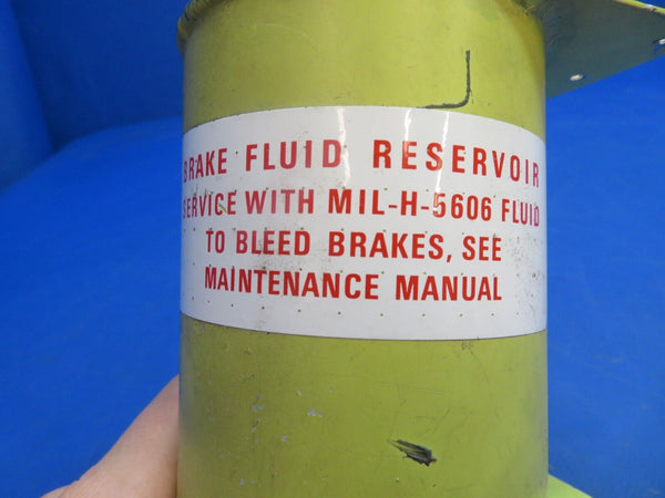 Piper Aerostar 602P Brake Fluid Reservoir Assy P/N 630050-01 (1222-982)