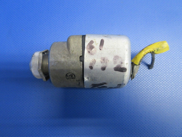 Cessna Ignition Switch P/N 10-51104-6 No Key (0224-1111)