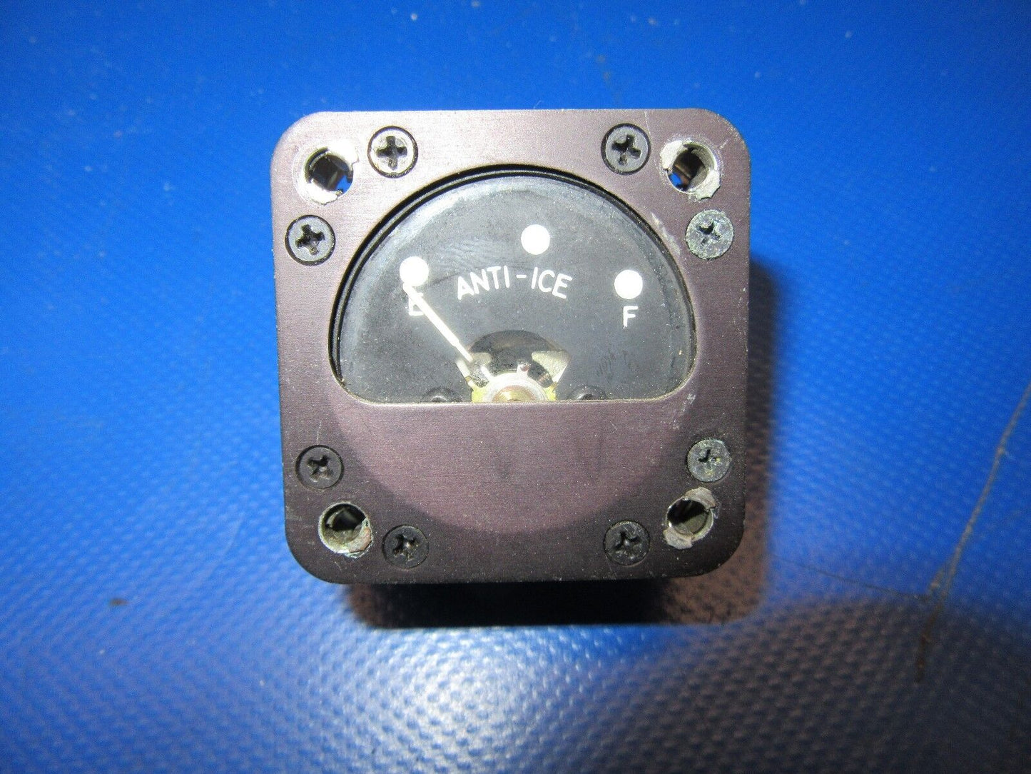 Beech D55 Baron Anti - Ice Gauge P/N 50-384001-31 (0717-182)