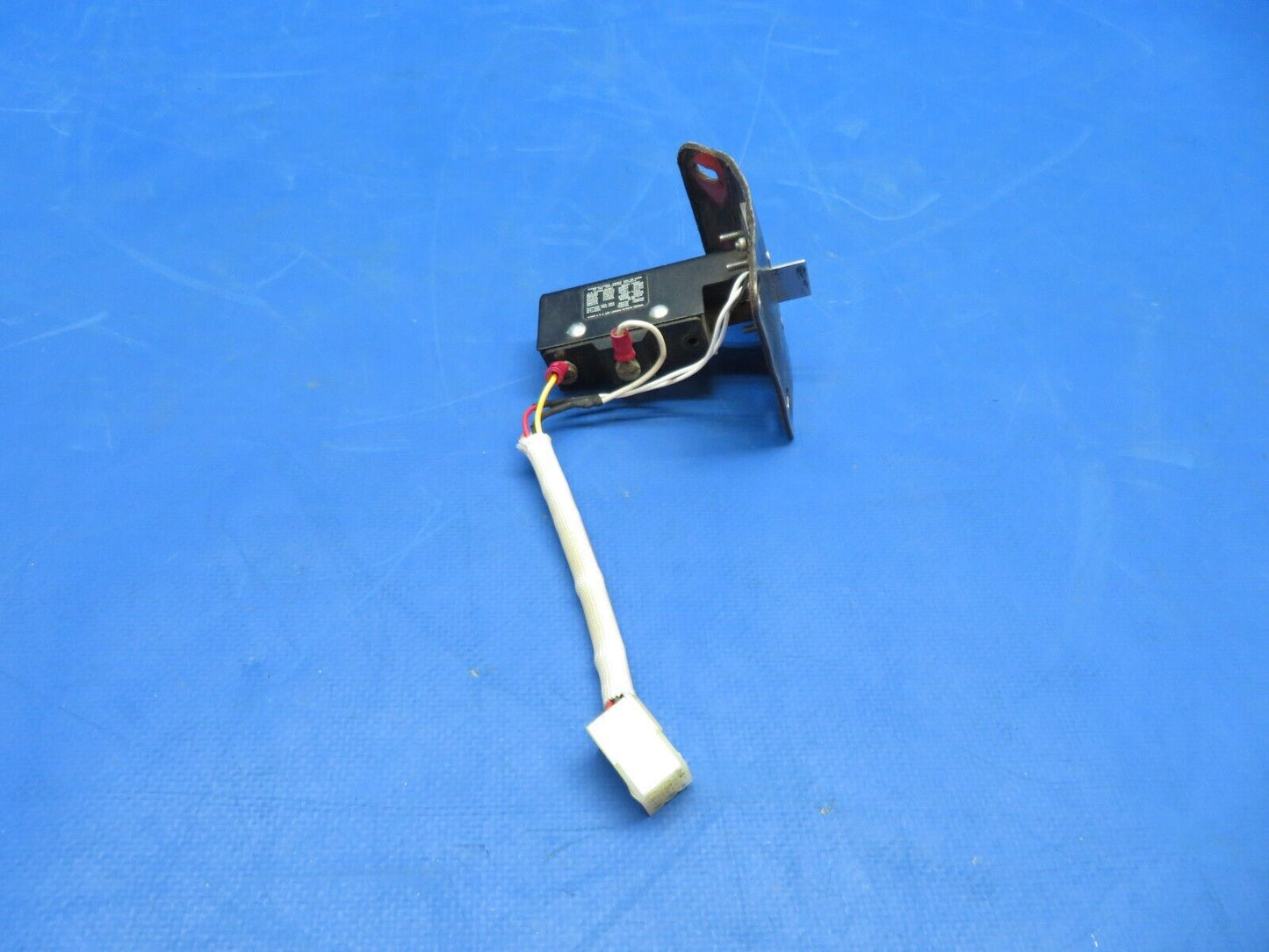 Cessna 310 / 310Q Safe Flight Lift Detector Heated P/N 150 - Tested (0823-688)