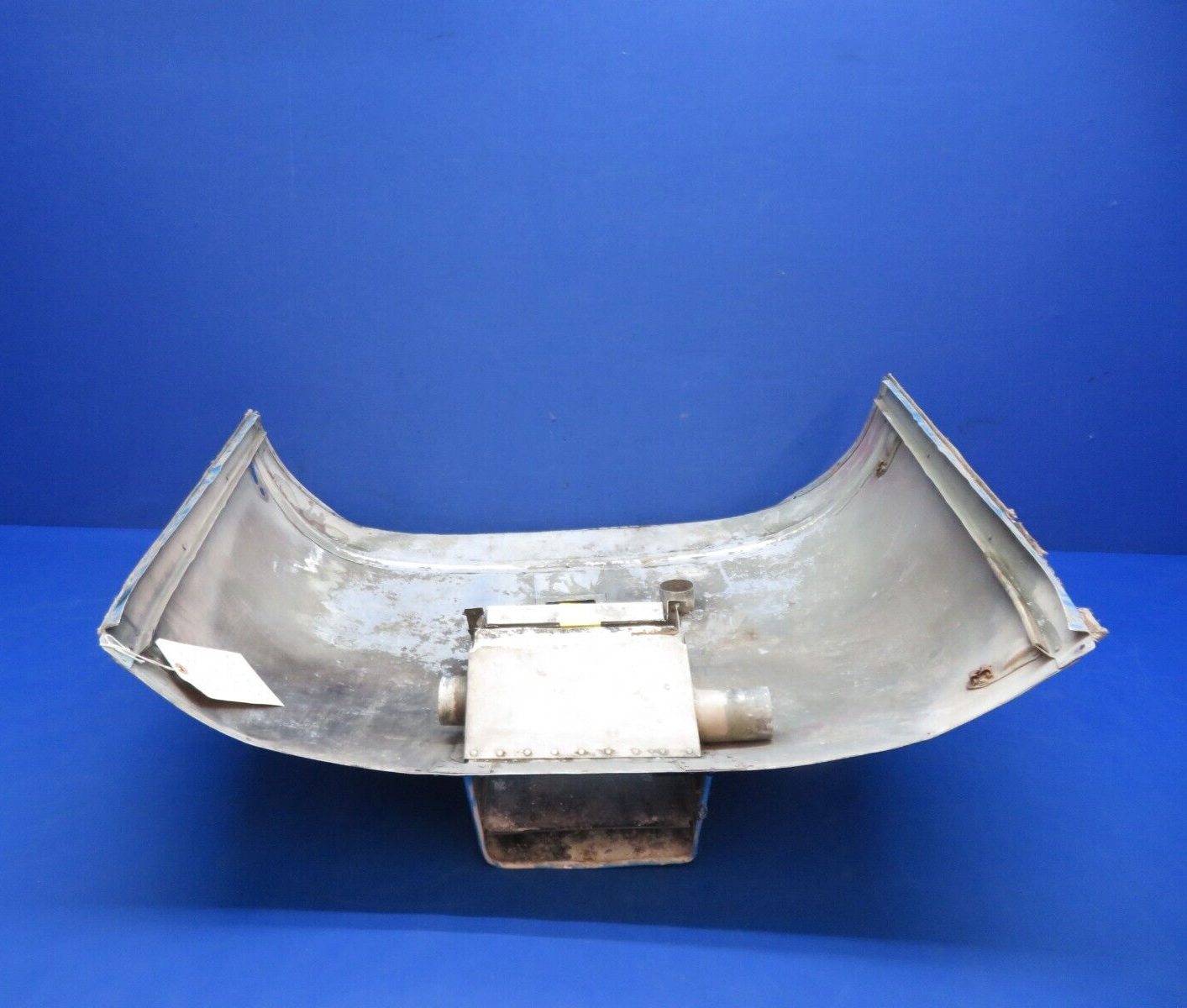 Stinson 108-1 Bottom Cowl Assy W/ Filter Mount P/N 108-6021401-70 (0823-624)