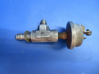 Piper PA-28R-200 Bulkhead Tee w/ Hobbs Pressure Switch P/N 79038-00 (1022-813)