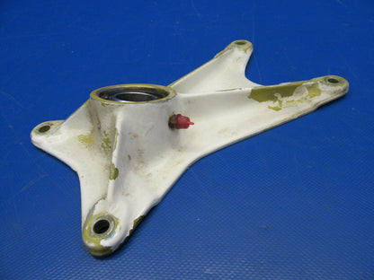 Piper PA-24-250 Comanche Main Gear Fitting FWD RH  P/N 20757-01 (1219-207)