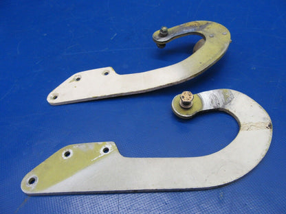 Beech Baron 58P Nose Baggage Hinges 002-410055-41 / 002-410055-43 (0320-247)