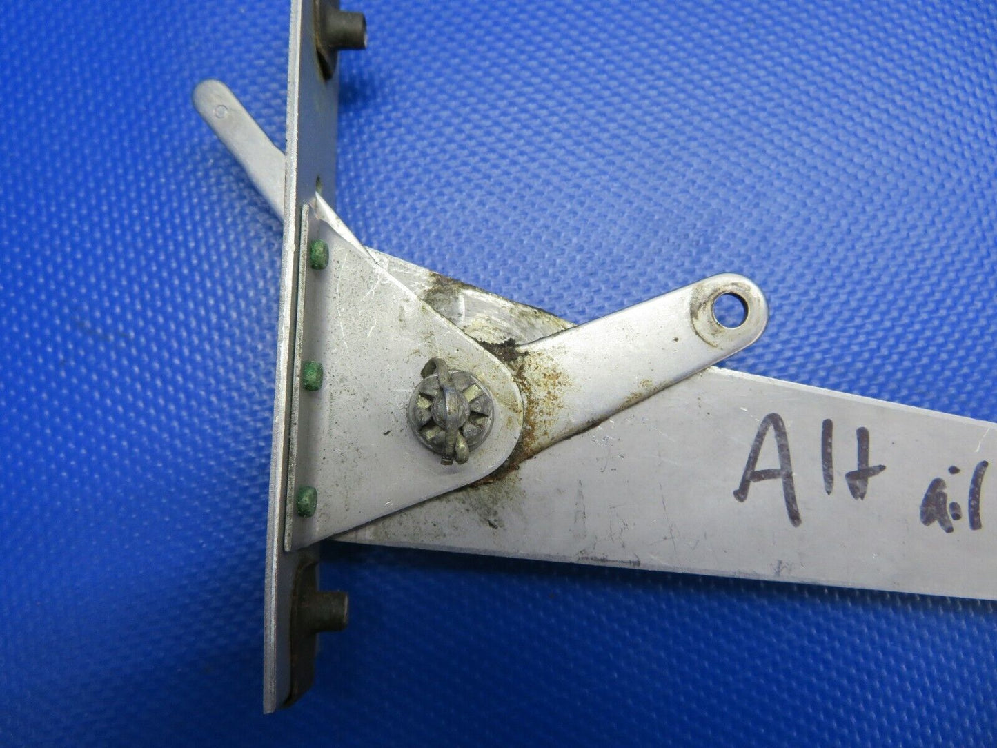 Piper PA-28-140 Carb Heat Lever P/N 66835-00, 66835-000 (1220-417)