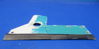 Beech Baron 95-B55 Cover Assy Jack Pad RH P/N 000-100100-2 (1217-87)