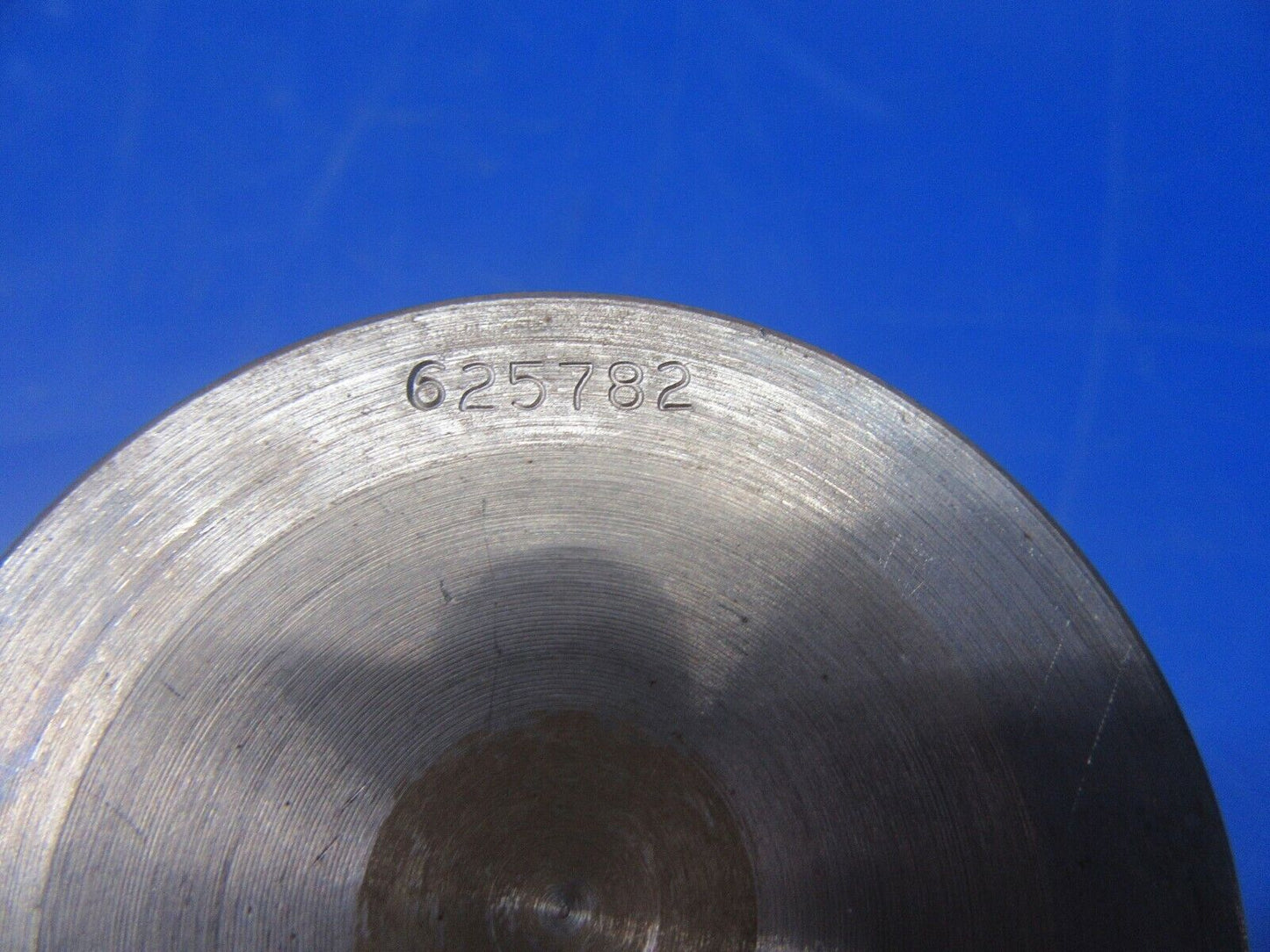 Continental Intake Valve P/N 625782 (0720-104)