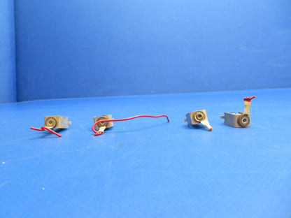Piper PA-28R-201T Panel Light Holder & Filter w/ Switch P/N 460-602 (1122-770)