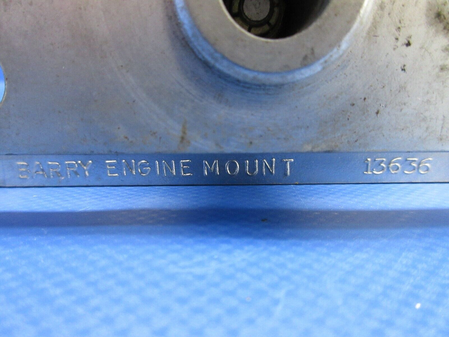 Barry 2351-004-1 Engine Mount P/N 13636 (0224-1165)