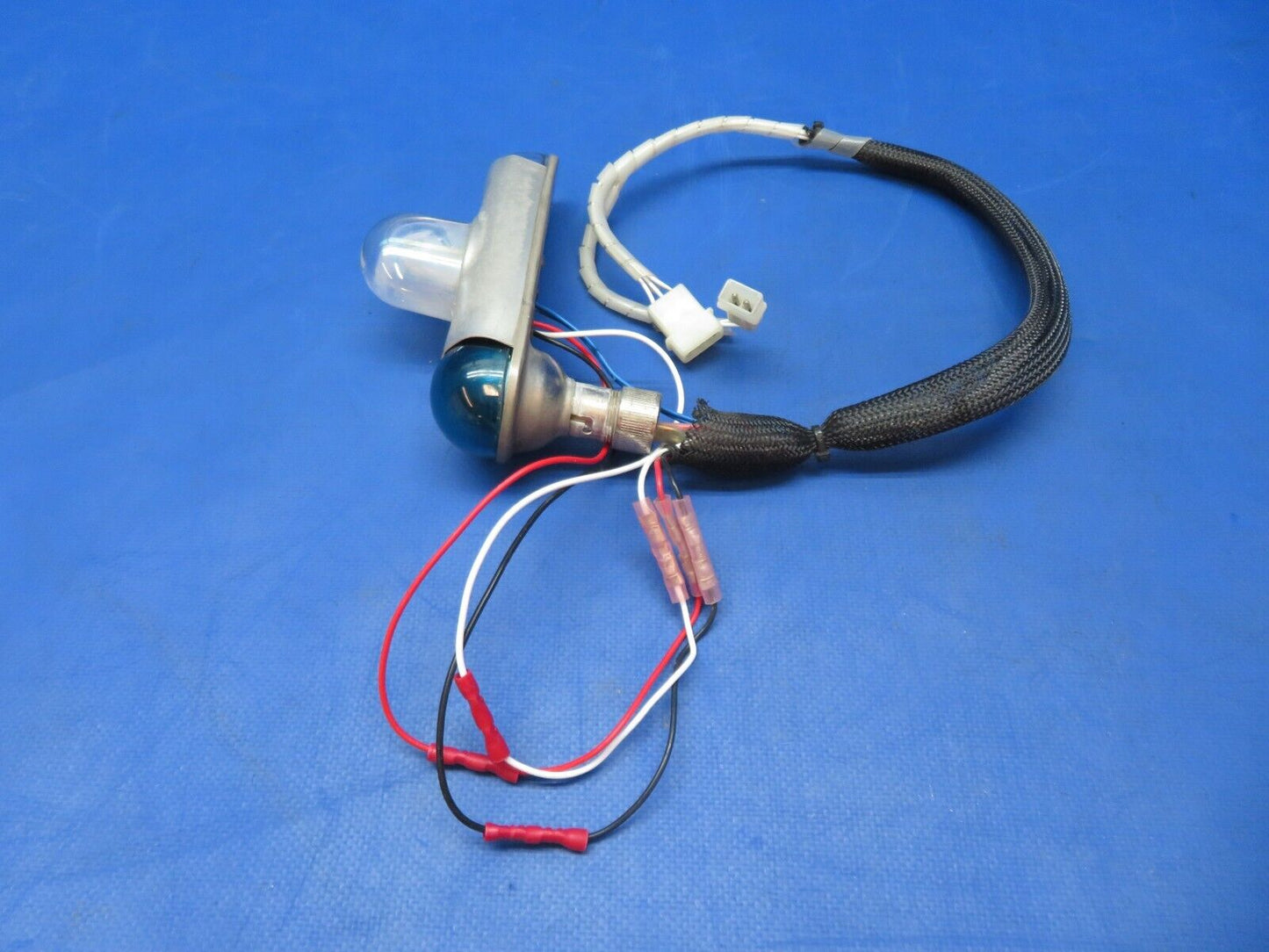 Diamond DA-42 RH Wing Position Light w/ Strobe 28v P/N A600-PG-D-28 (0623-593)