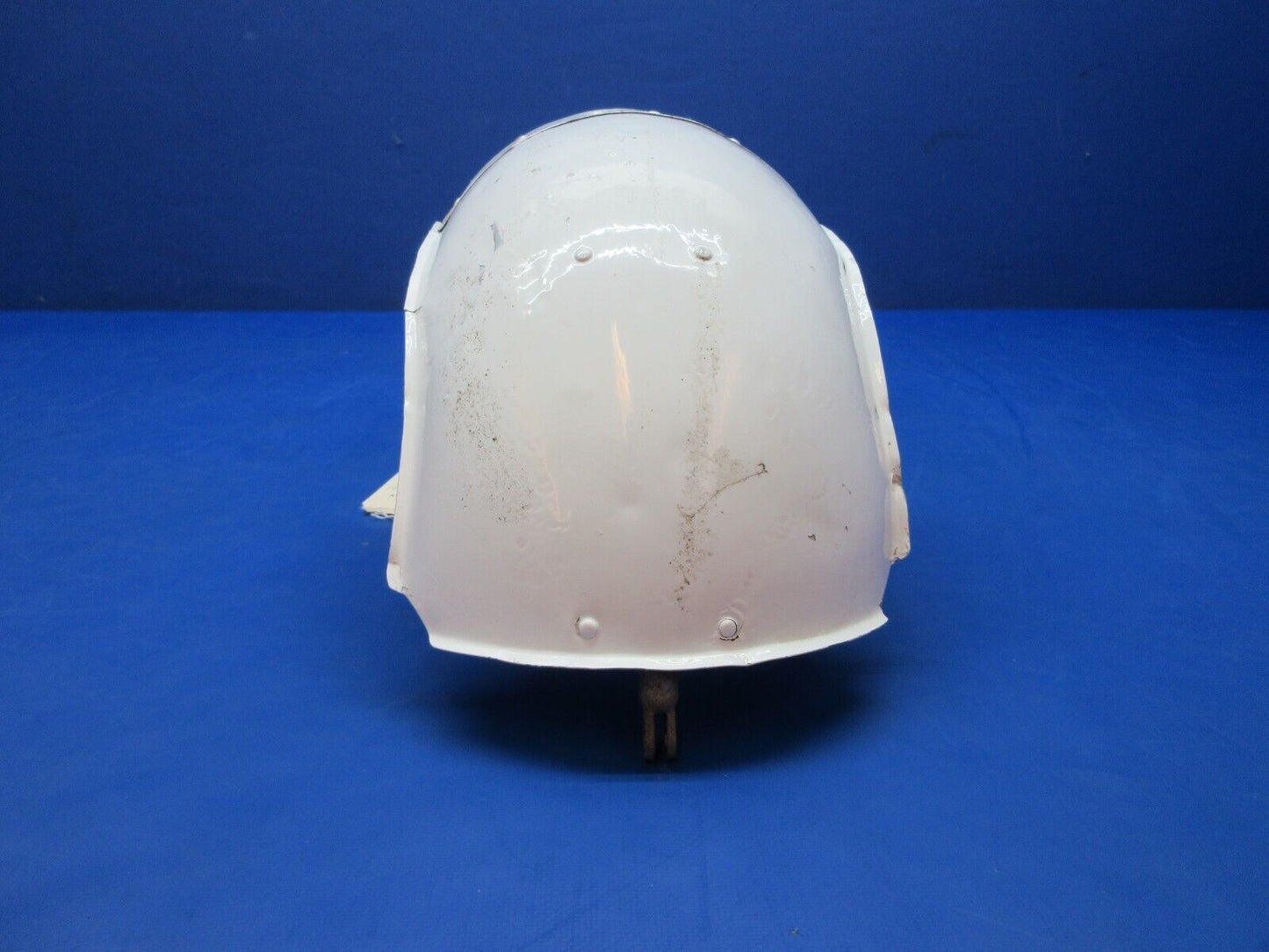 Cessna 310 / 310F Wheel Scraper Assy Mud Guard P/N 0842000-5 (1123-824)