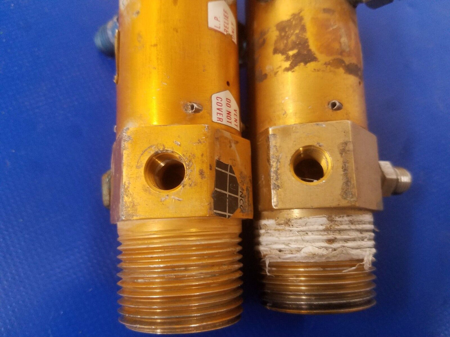 Zep Aero Oxygen Regulators CORES ONLY -  LOT OF 2 P/N F226-1100-3 (0217-83)