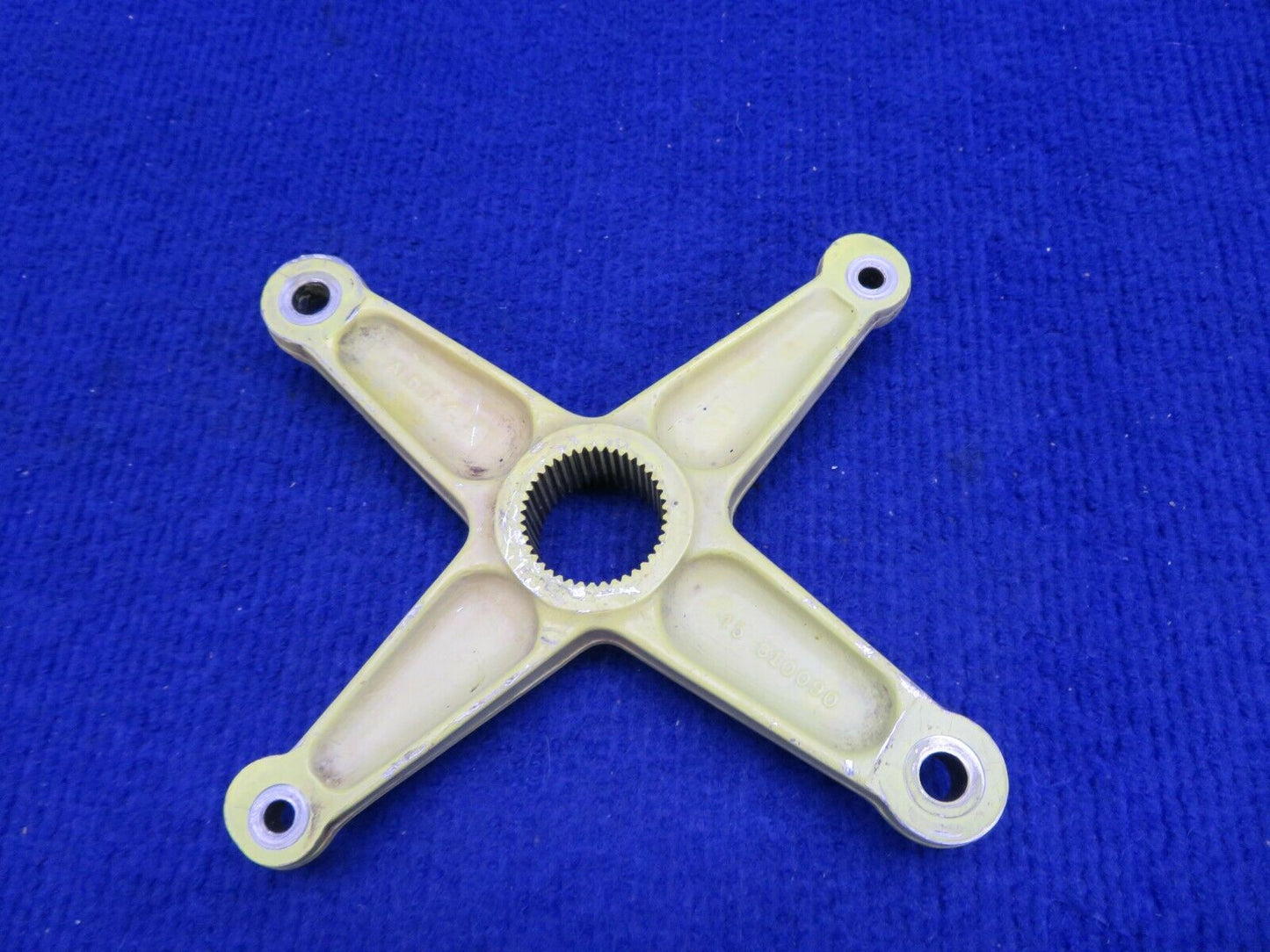 Beech 58 Baron Main Gear Actuator Retract Arm P/N 45-810090 (0422-341)