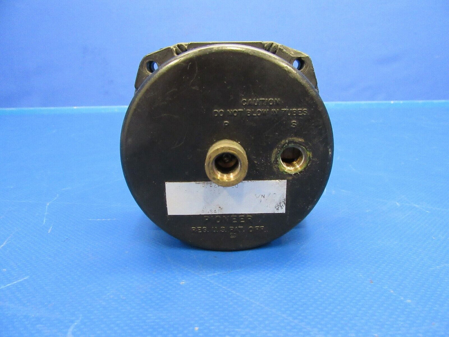 Cessna 310 / T310Q Airspeed Indicator Turbo System C661041-0102 (0519-211)