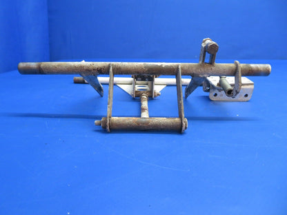 Piper PA-34-200T Seneca II Tube Nose Gear Door Actuation P/N 95771-00 (0223-822)