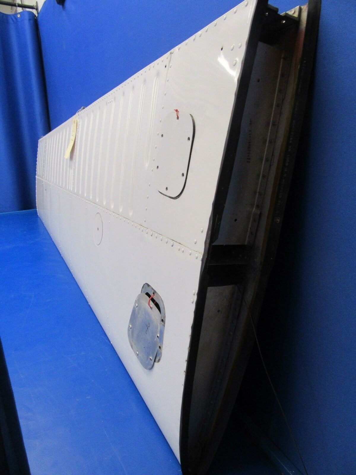 Beech Baron Horizontal Stabilizer LH P/N 96-620005-623 (0118-189)