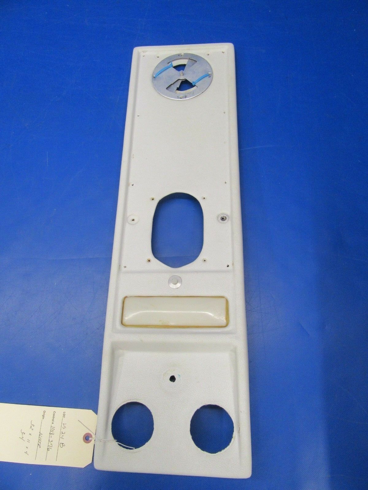 Beech Baron 95-B55 Overhead Console 106-530042, 106-530155 (1018-376)