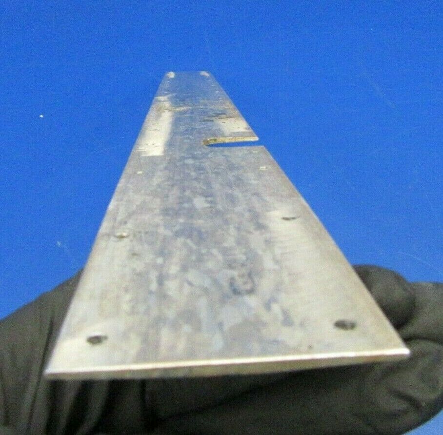 Cessna Skymaster 337 Seat Track / Seat Rail 1414106-09 (1219-68)