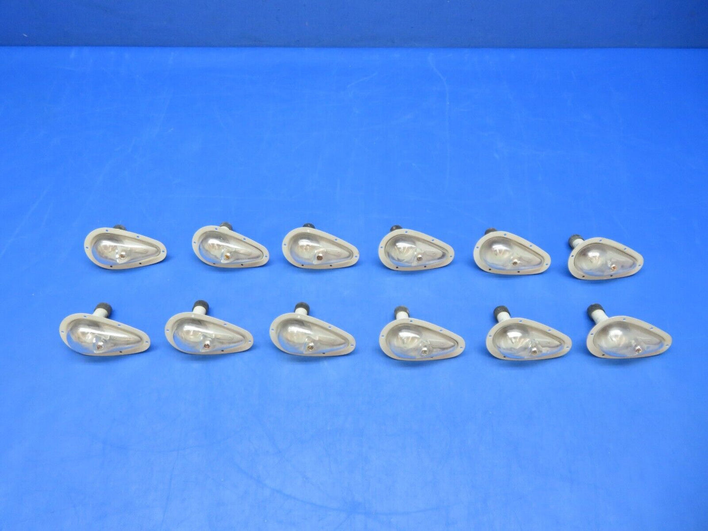 Grimes Aviation Upward Light 13v AN3097-1 Cracked Lenses LOT OF 12 (0923-552)