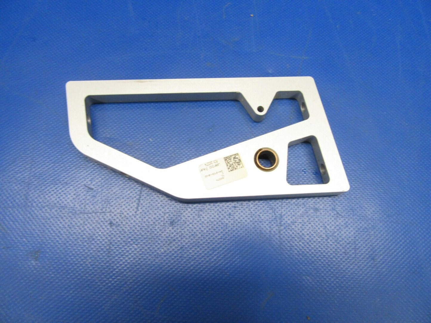 Diamond DA40-180 Bearing Block Control Column LH P/N DA4-2703-15-00 (0319-196)