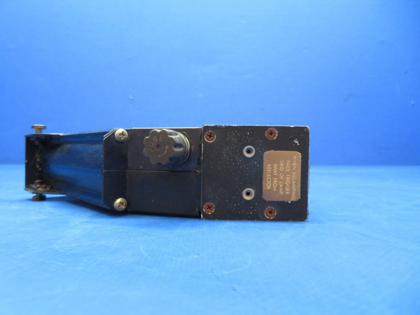 Cessna 310 / 310Q Grimes Navigational Strobe Light 28v P/N 30-0515-1 (0923-392)