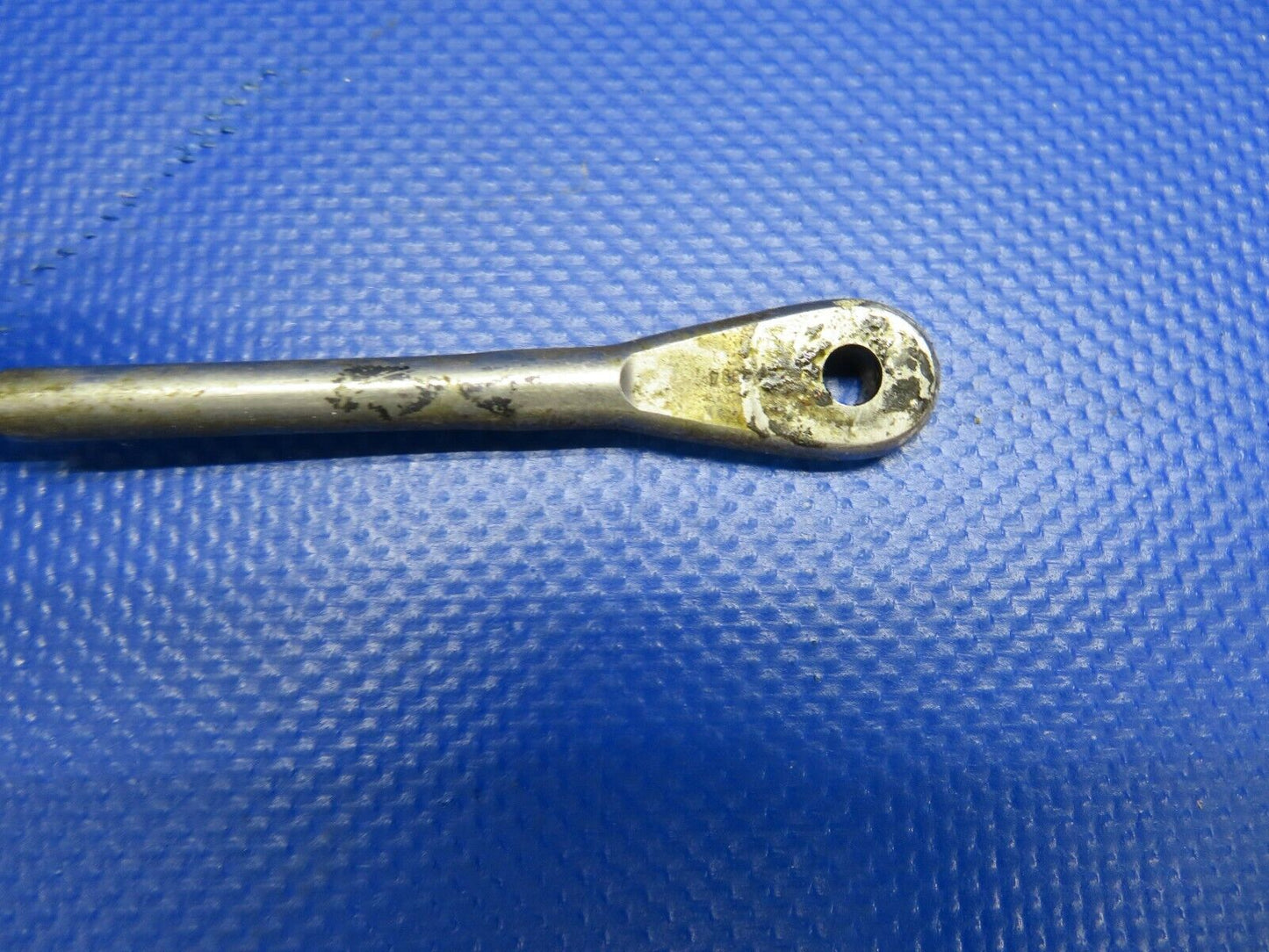 Beech Bonanza Bracket Assy Rudder Balance Cable Pulley P/N 35-524245 (1220-505)