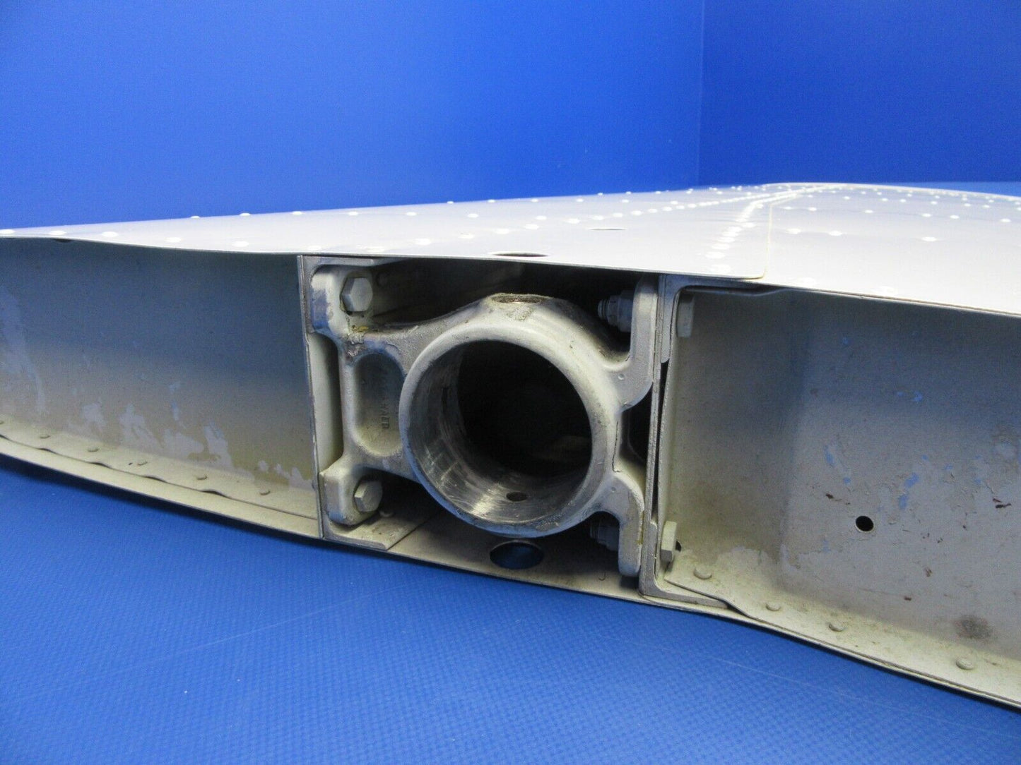 Piper PA-23-250 Aztec RH Stabilator P/N 16800-01 / 16800-001 (0324-07)