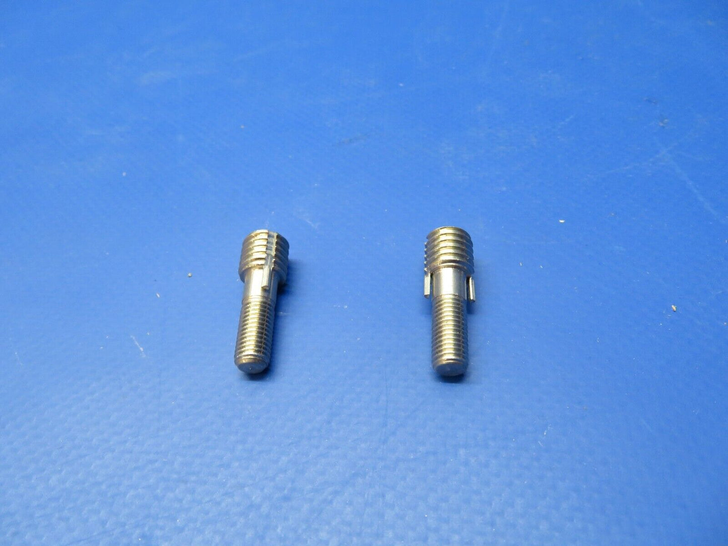 Honeywell Stud P/N 682-523-9803 LOT OF 2 NOS (1022-344)